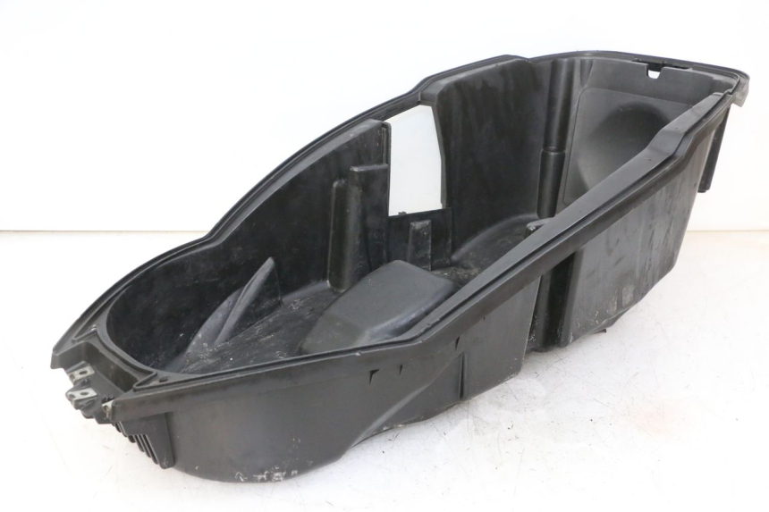 photo de ASIENTO DE ALMACENAMIENTO PEUGEOT CITYSTAR 50 (2013 - 2017) - Primer plano técnico