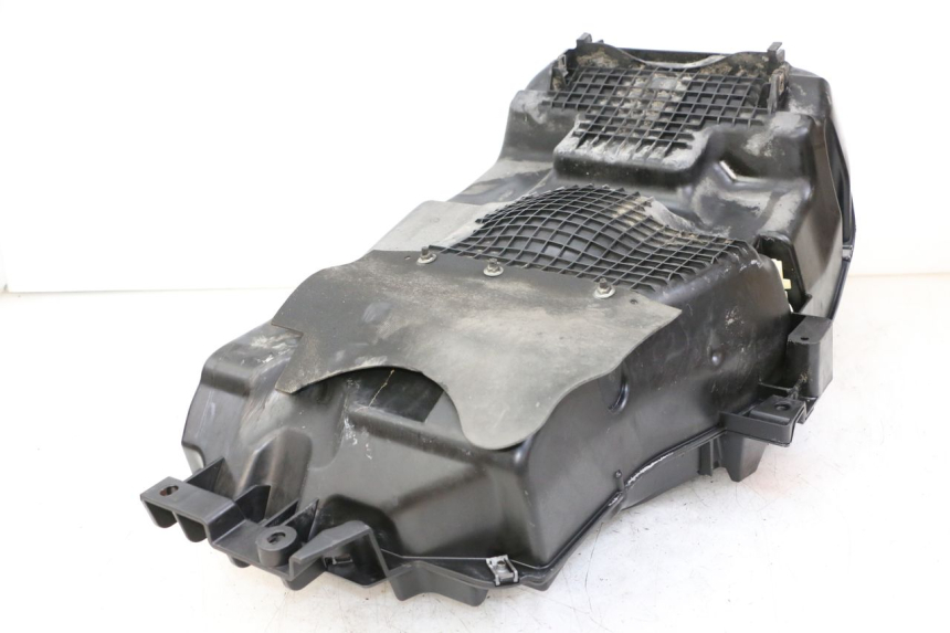 photo de ASIENTO COFRE PEUGEOT SATELIS 125 (2013 - 2018) - Primer plano técnico