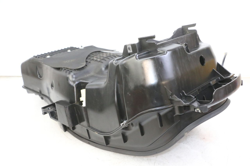 photo de ASIENTO COFRE PEUGEOT SATELIS 125 (2013 - 2018) - Zoom estado de uso