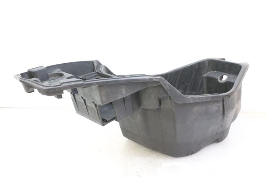 photo de ASIENTO COFRE PEUGEOT SPEEDFIGHT 3 LC 2T 50 (2009 - 2015) - Primer plano técnico