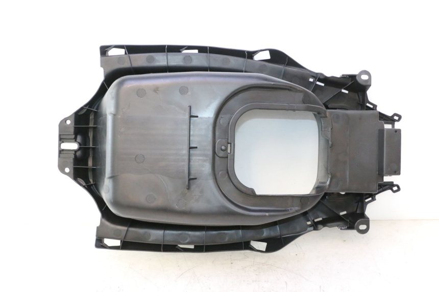 photo de ASIENTO COFRE JM MOTORS R-MAX TECH 50 (2024 - 2026) - Primer plano técnico
