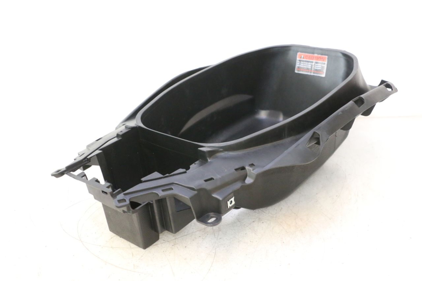 photo de ASIENTO COFRE JM MOTORS R-MAX TECH 50 (2024 - 2026) - Marcados y referencias originales