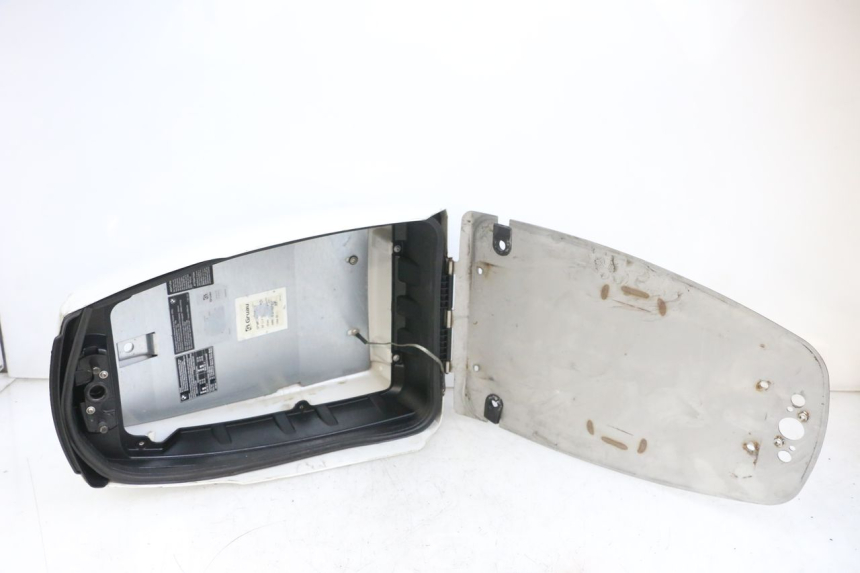 photo de ASIENTO COFRE BMW R RT ABS 1200 (2010 - 2014) - Detalles de los puntos de fijación