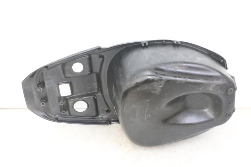 photo de ASIENTO COFRE APRILIA RALLY AC 50 (1995 - 2004) - Zoom estado de uso