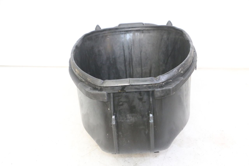 photo de ASIENTO COFRE APRILIA RALLY AC 50 (1995 - 2004) - Detalles de los puntos de fijación