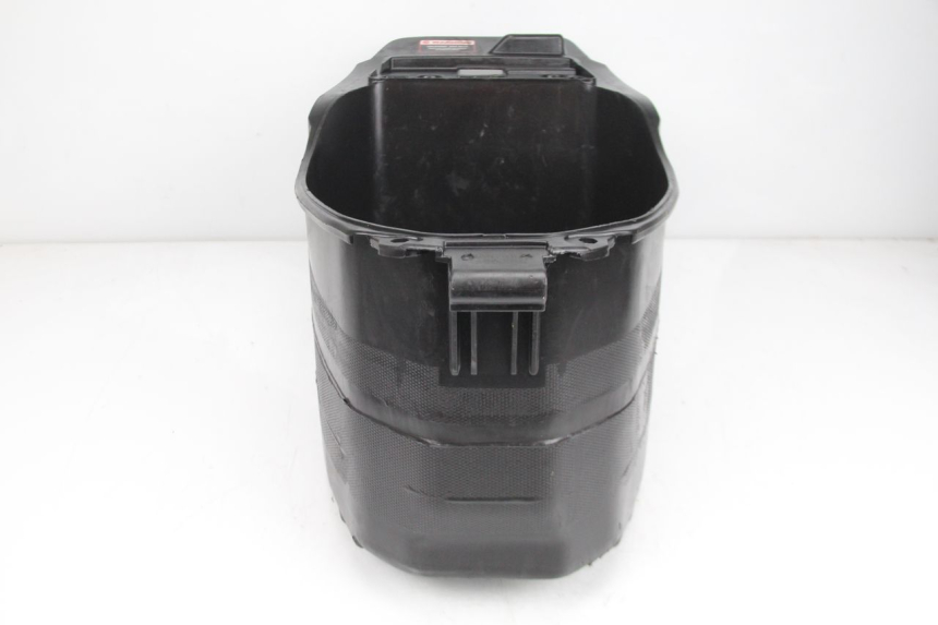 photo de ASIENTO COFRE TNT MOTOR ROMA 10' 4T 50 (2007 - 2018) - Zoom estado de uso