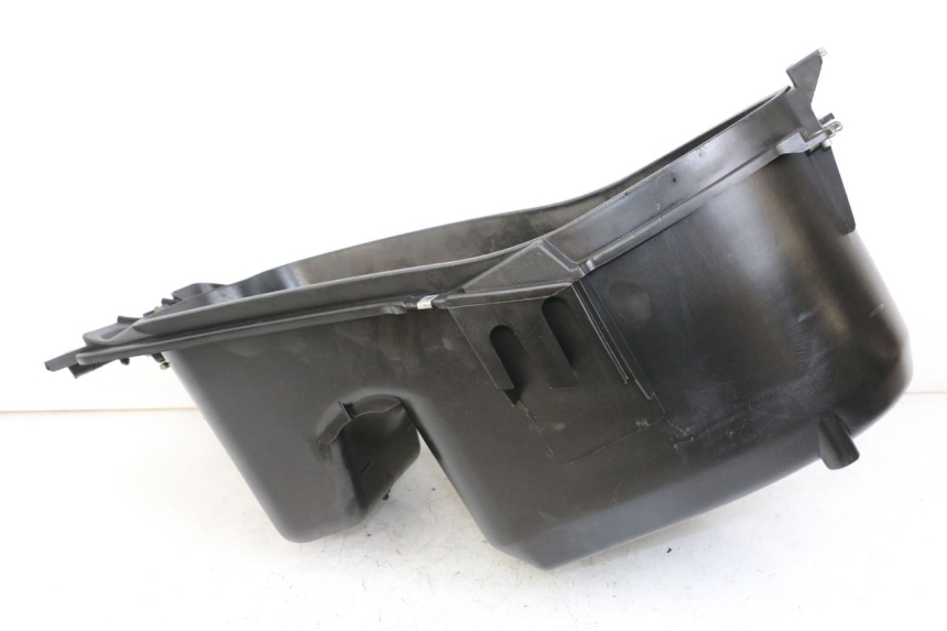 photo de ASIENTO COFRE GILERA RUNNER LC 50 (1997 - 1998) - Primer plano técnico