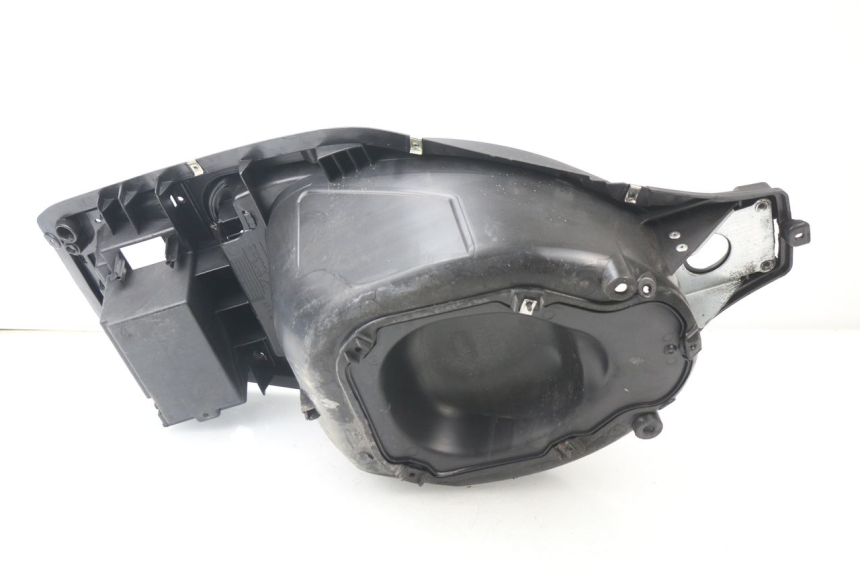 photo de ASIENTO DE ALMACENAMIENTO GILERA RUNNER SP 50 (2009 - 2017) - Detalles de los puntos de fijación