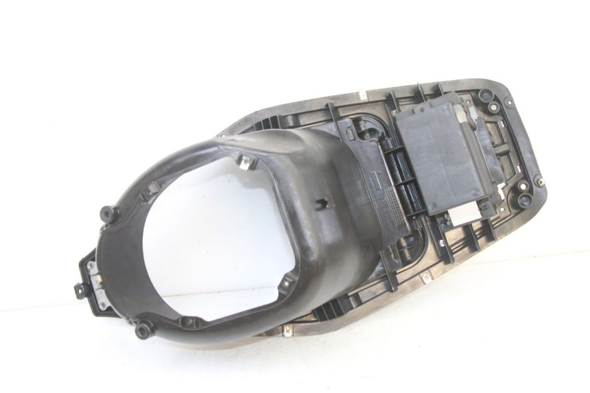 photo de ASIENTO COFRE GILERA RUNNER SP 50 (2006 - 2008) - Primer plano técnico