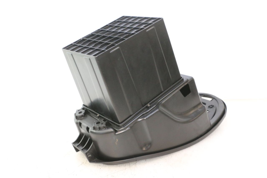 photo de ASIENTO COFRE BAIKU SAKURA 1 (2021 - 2025) - Zoom estado de uso