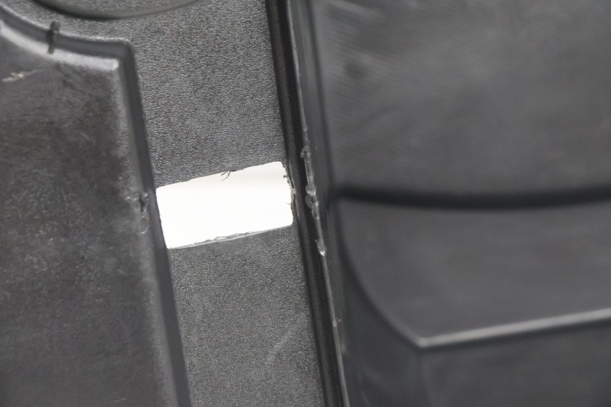 photo de ASIENTO COFRE JM MOTORS SANTANA EVO 50 (2024 - 2026) - Otra perspectiva