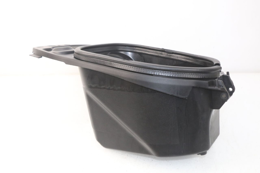 photo de ASIENTO COFRE JM MOTORS SANTANA 50 (2014 - 2023) - Otra perspectiva