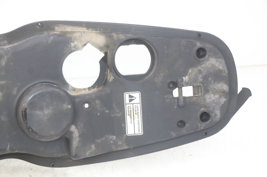 photo de ASIENTO DE ALMACENAMIENTO APRILIA SCARABEO 100 (2003 - 2012) - Vista general del producto