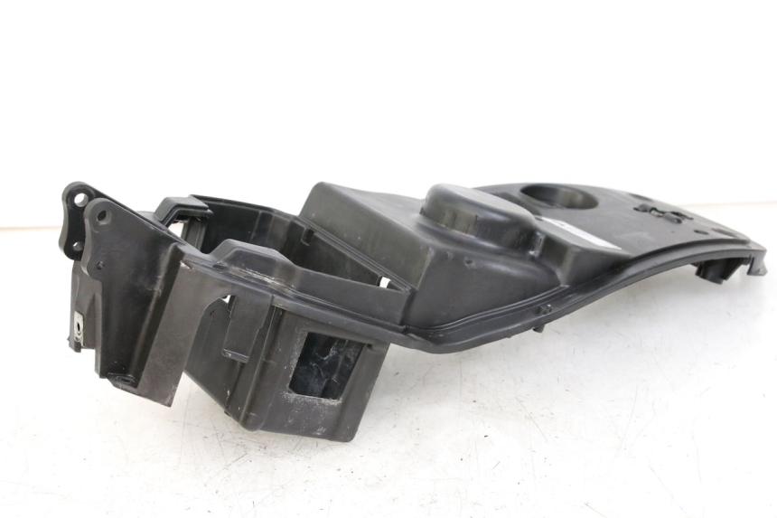 photo de ASIENTO DE ALMACENAMIENTO APRILIA SCARABEO 100 (2003 - 2012) - Primer plano técnico