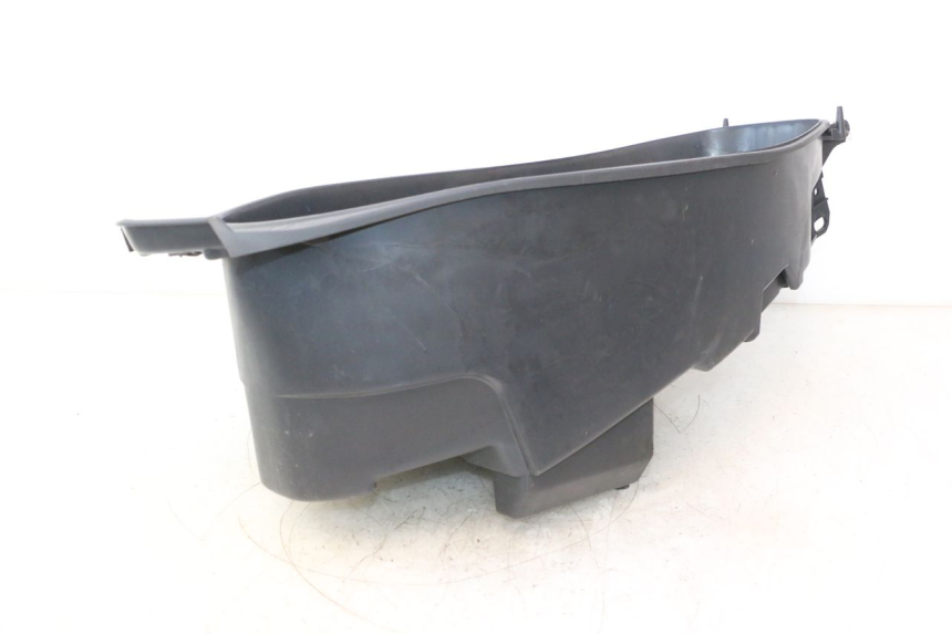 photo de ASIENTO COFRE FYM SCOOTERONE 125 (2006 - 2008) - Vista general del producto