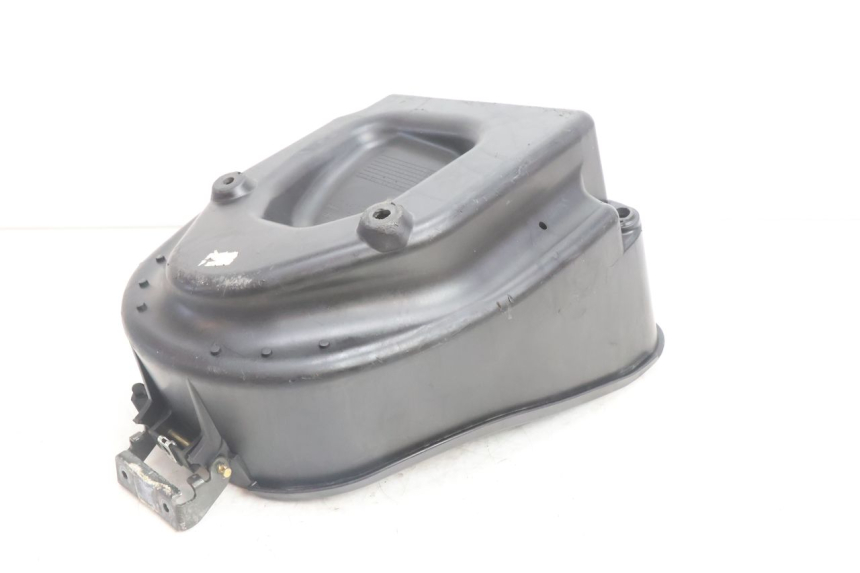 photo de ASIENTO COFRE HONDA SH 125 (2001 - 2003) - Características distintivas