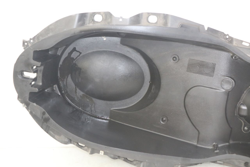 photo de CAJA DEL ASIENTO MBK SKYCRUISER 125 (2010 - 2013) - Otra vista del artículo