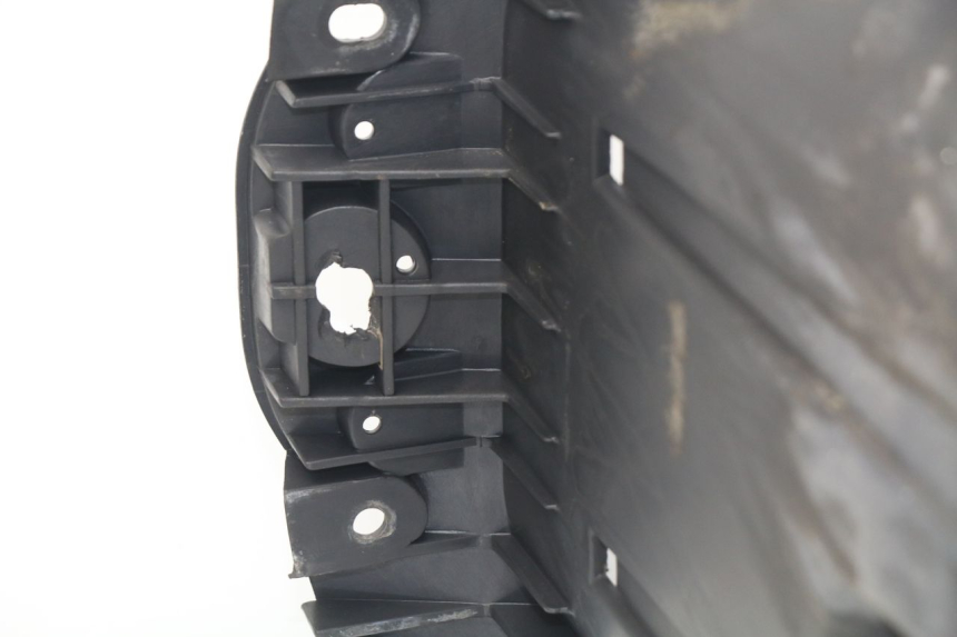 photo de ASIENTO COFRE MBK SKYLINER 125 (2004 - 2007) - Detalle de la pieza