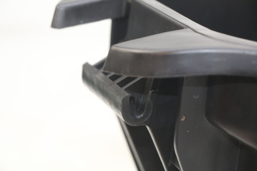 photo de ASIENTO DE ALMACENAMIENTO PEUGEOT SPEEDFIGHT 3 AIR 50 (2009 - 2015) - Zoom estado de uso