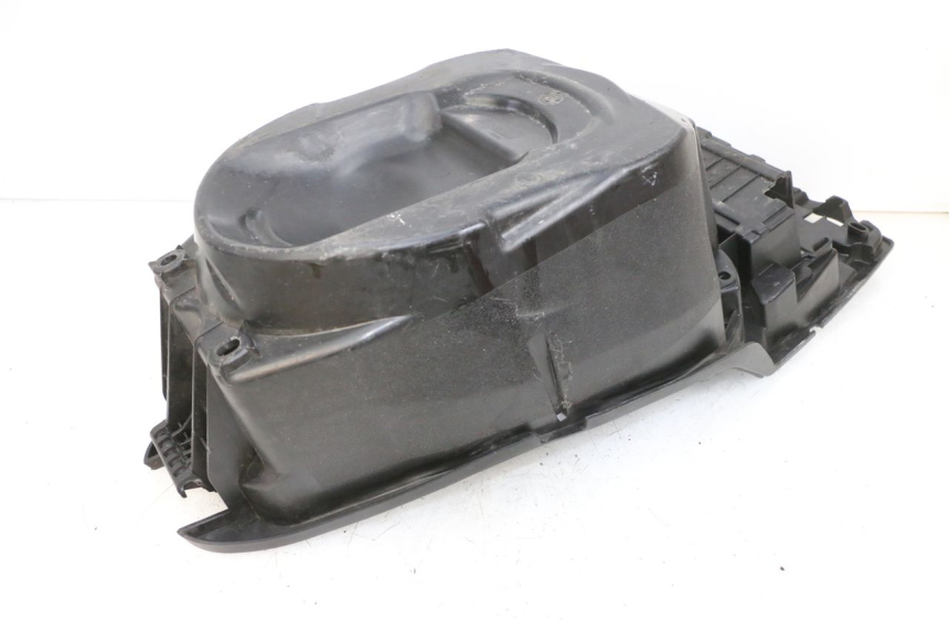 photo de ASIENTO COFRE PEUGEOT SPEEDFIGHT 4 4T EFI 50 (2021 - 2025) - Zoom estado de uso