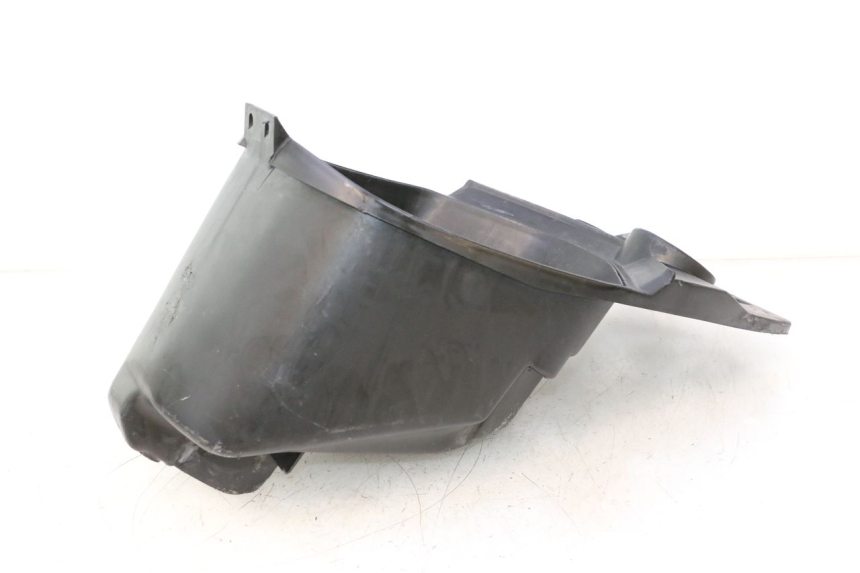 photo de ASIENTO DE ALMACENAMIENTO PEUGEOT SPEEDFIGHT LC 50 (1996 - 2002) - Detalles de los puntos de fijación