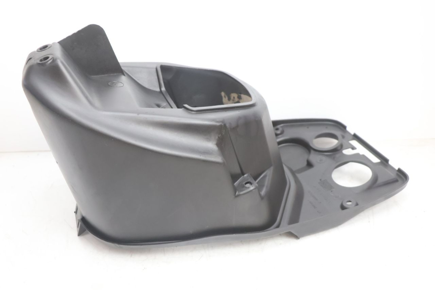 photo de ASIENTO DE ALMACENAMIENTO PEUGEOT SPEEDFIGHT LC 50 (1996 - 2002) - Estado de la superficie y material