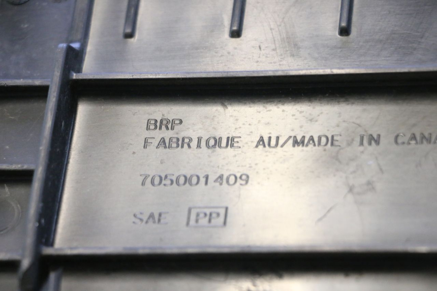 photo de ASIENTO COFRE CAN-AM SPYDER RS 1000 (2008 - 2012) - Detalle de la pieza