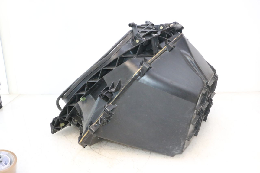 photo de ASIENTO COFRE CAN-AM SPYDER RS 1000 (2008 - 2012) - Primer plano técnico
