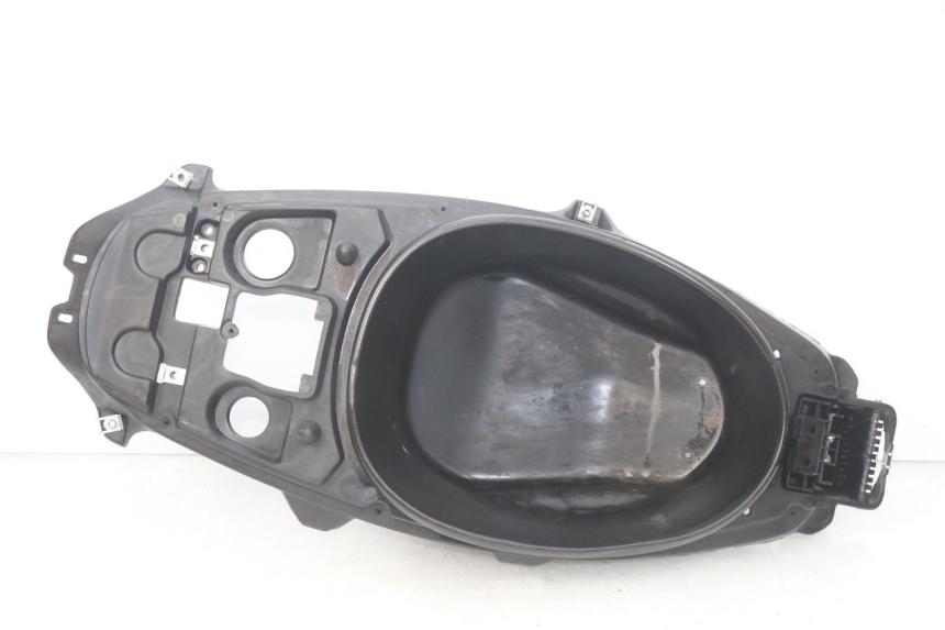 photo de CAJA DEL ASIENTO APRILIA SR LC 50 (1997 - 2004) - Vista principal