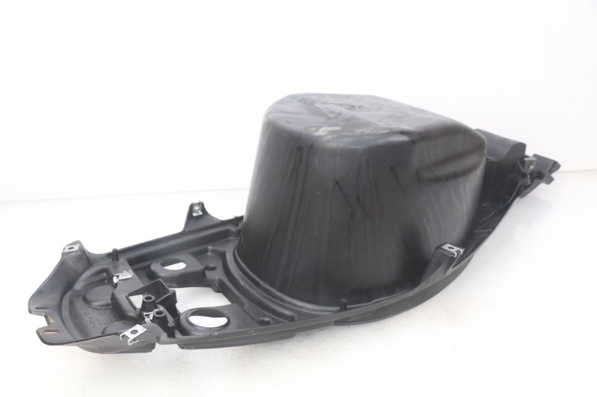 photo de CAJA DEL ASIENTO APRILIA SR LC 50 (1997 - 2004) - Otra perspectiva