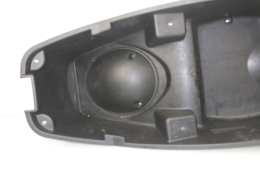 photo de ASIENTO COFRE RAZZO STEED 125 (2012 - 2018) - Primer plano técnico