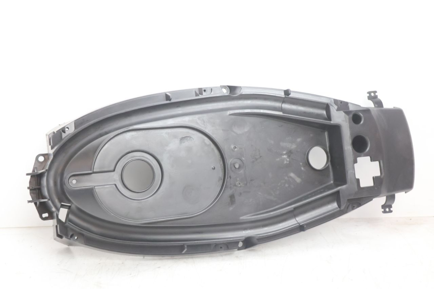 photo de CAJA DEL ASIENTO MBK STUNT NAKED 50 (2004 - 2018) - Detalle de la pieza