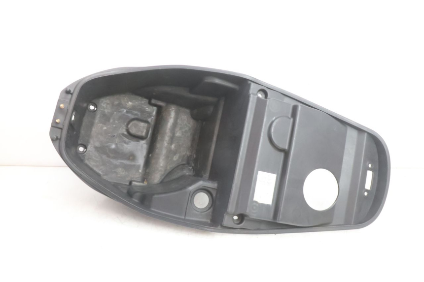 photo de ASIENTO COFRE KYMCO SUPER 8 2T 50 (2007 - 2013) - Zoom estado de uso
