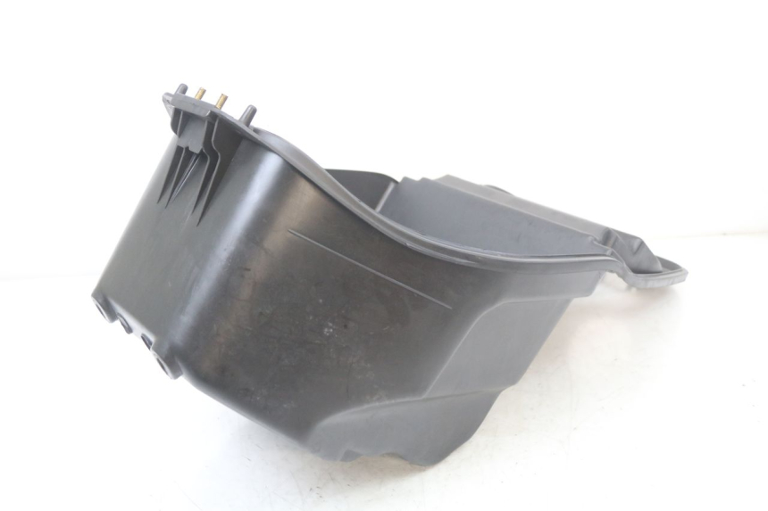 photo de ASIENTO COFRE KYMCO SUPER 8 125 (2008 - 2015) - Primer plano técnico