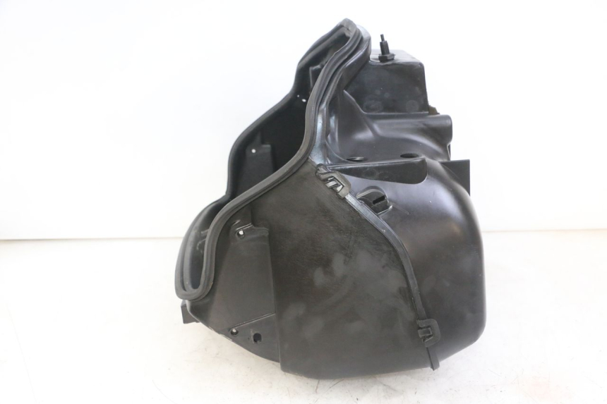 photo de ASIENTO COFRE PIAGGIO SUPER LX 125 (2000 - 2003) - Primer plano técnico
