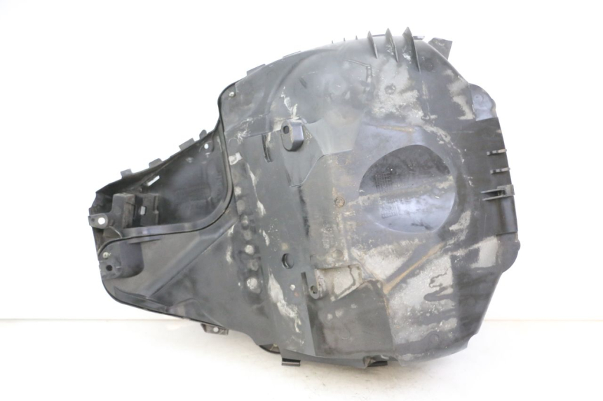 photo de ASIENTO COFRE SUZUKI BURGMAN 125 (2015 - 2017) - Estado de la superficie y material