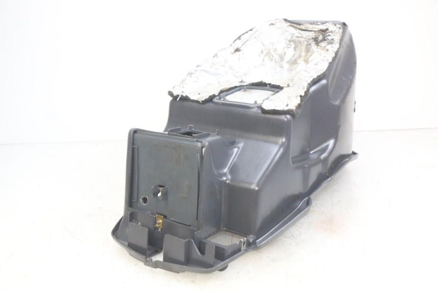 photo de ASIENTO DE ALMACENAMIENTO PEUGEOT SV 125 (1991 - 1994) - Detalle de la pieza