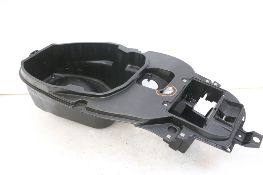 photo de ASIENTO COFRE APRILIA SXR 50 (2021 - 2023) - Características distintivas