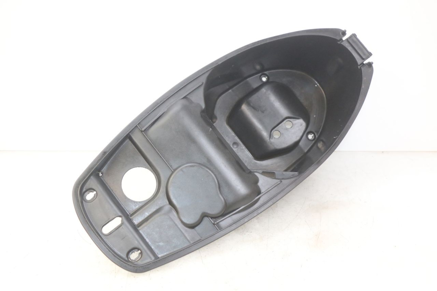 photo de ASIENTO DE ALMACENAMIENTO PEUGEOT TWEET 4T 50 (2010 - 2014) - Zoom estado de uso