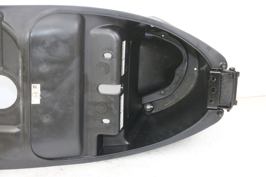 photo de ASIENTO COFRE PEUGEOT TWEET PRO CARGO 50 (2018 - 2022) - Vista general del producto