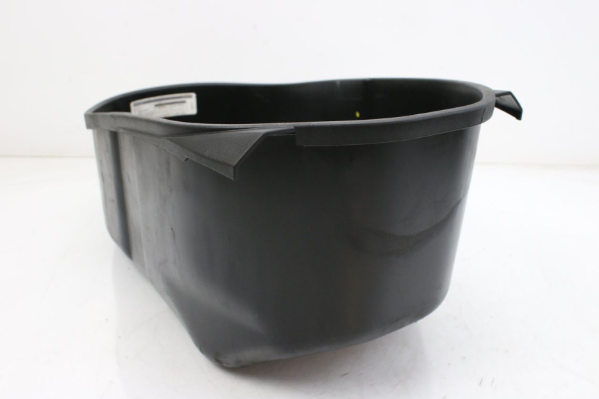 photo de ASIENTO COFRE PIAGGIO VESPA GTS IGET ABS 125 (2017 - 2023) - Primer plano técnico