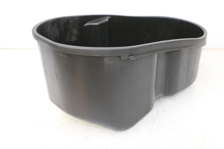 photo de ASIENTO COFRE PIAGGIO VESPA GTS SUPER IE 125 (2009 - 2016) - Zoom estado de uso