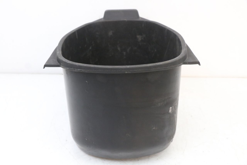 photo de ASIENTO DE ALMACENAMIENTO PIAGGIO VESPA S 2T 50 (2007 - 2014) - Primer plano técnico