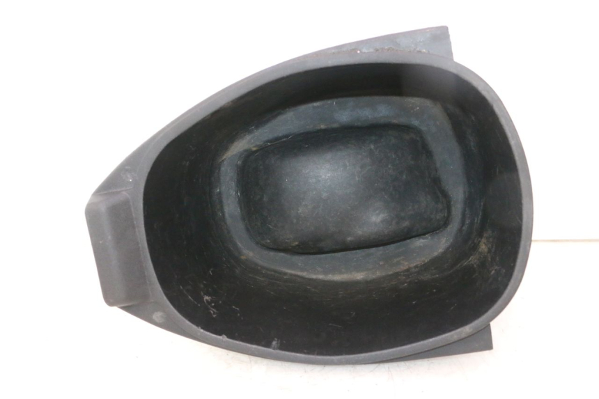 photo de ASIENTO DE ALMACENAMIENTO PIAGGIO VESPA S 2T 50 (2007 - 2014) - Detalle de la pieza