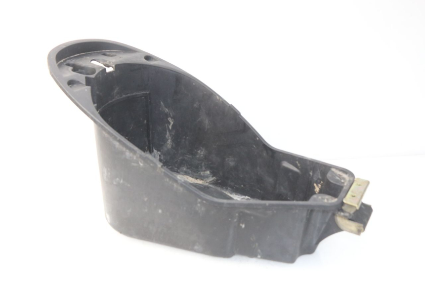 photo de CAJA DEL ASIENTO PEUGEOT VIVACITY NEW 4T 50 (2008 - 2017) - Zoom estado de uso