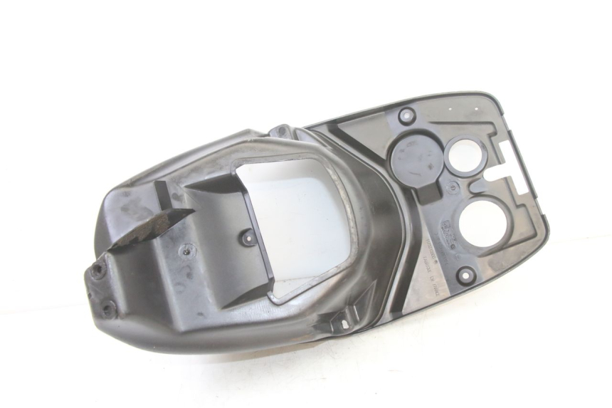 photo de ASIENTO COFRE PEUGEOT VIVACITY 50 (2004 - 2009) - Estado de la superficie y material