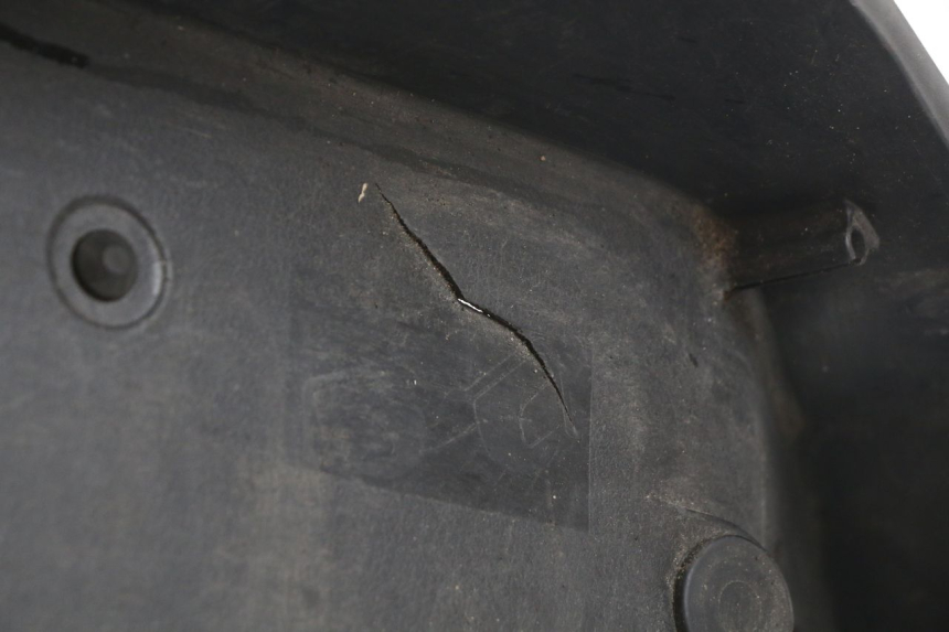 photo de ASIENTO DE ALMACENAMIENTO YAMAHA X-MAX XMAX 125 (2010 - 2013) - Estado de la superficie y material