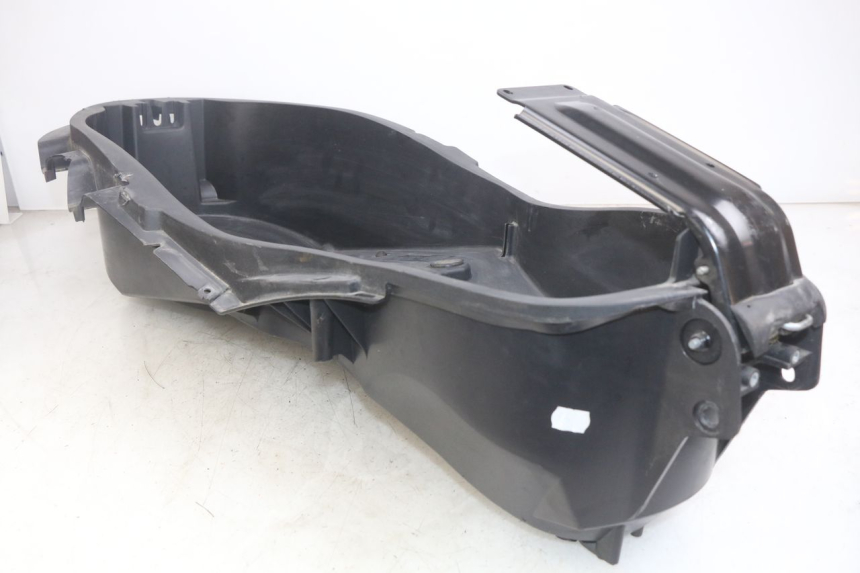 photo de ASIENTO DE ALMACENAMIENTO YAMAHA X-MAX XMAX 125 (2010 - 2013) - Otra perspectiva