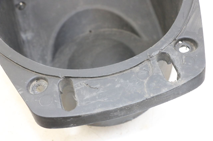 photo de ASIENTO DE ALMACENAMIENTO YAMAHA XMAX X-MAX 125 (2006 - 2009) - Primer plano técnico