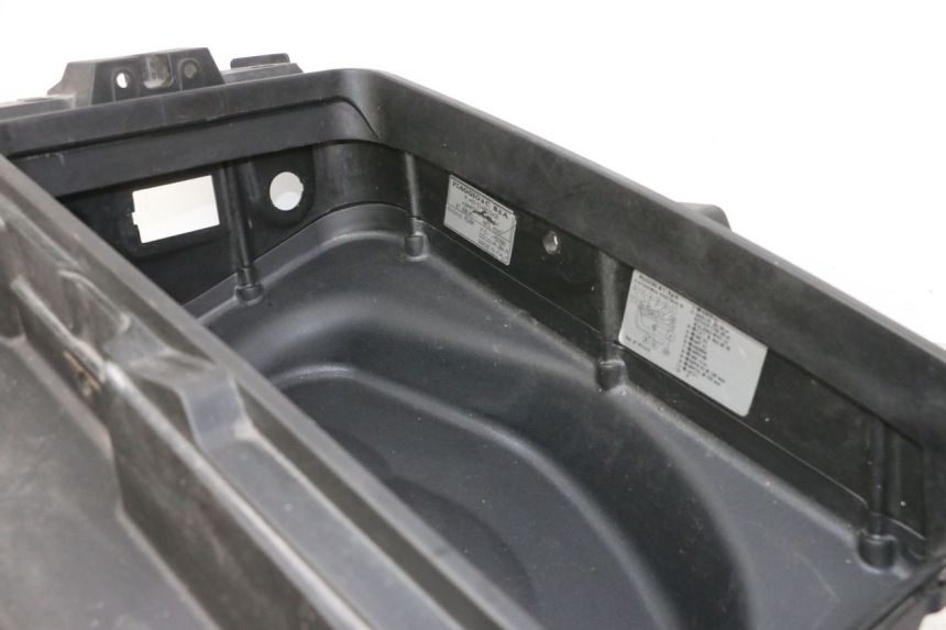 photo de ASIENTO COFRE PIAGGIO X9 EVOLUTION 125 (2003 - 2007) - Zoom estado de uso